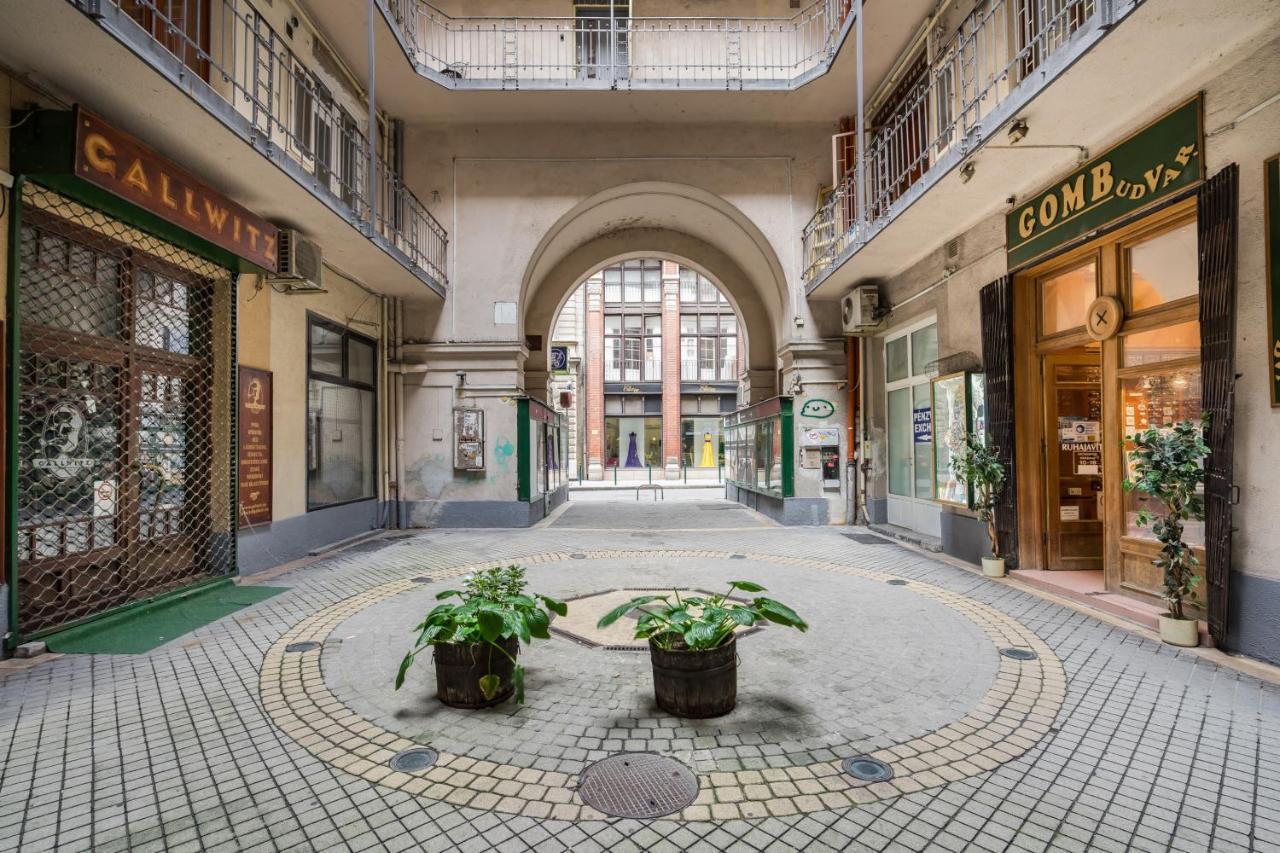 Bpr Pure Nature Designer Suite Budapest Esterno foto